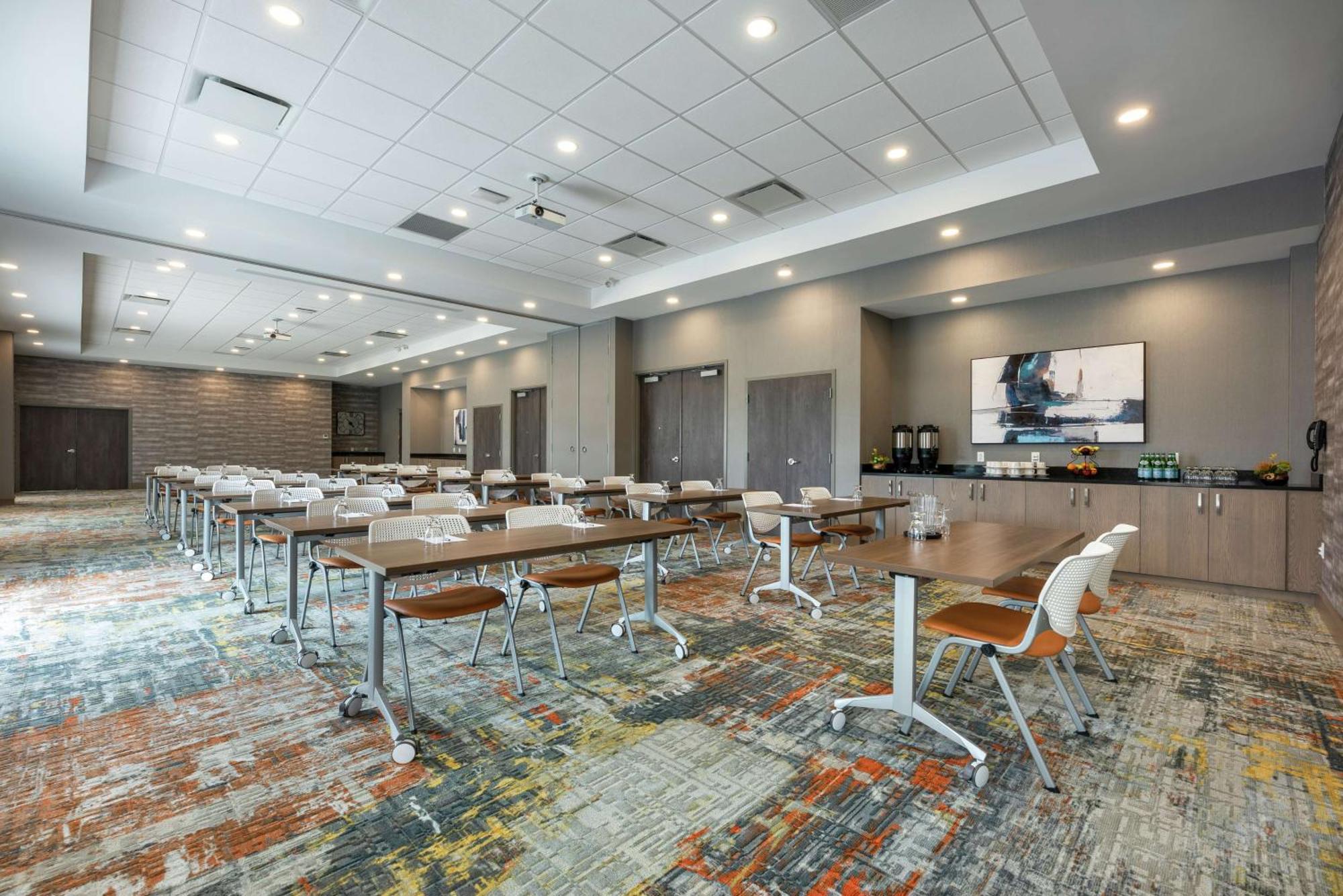 Hampton Inn & Suites Charlottetown Exterior photo